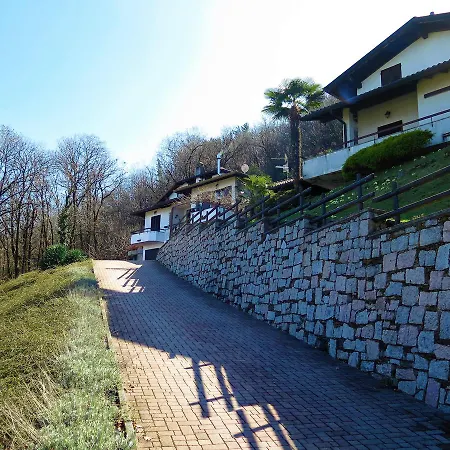 Thommy Apartament Stresa